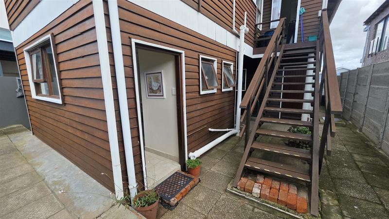 4 Bedroom Property for Sale in Klein Brak Western Cape